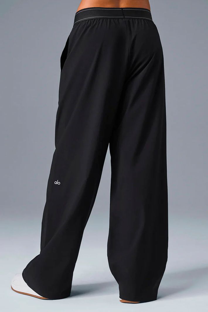 Calça Suit Up regular Black - Alo Yoga