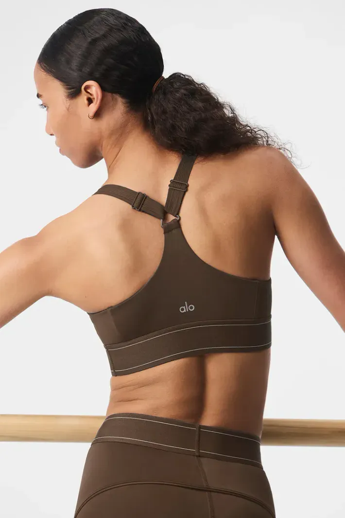 Top Airlift Suit Up Espresso - Alo Yoga