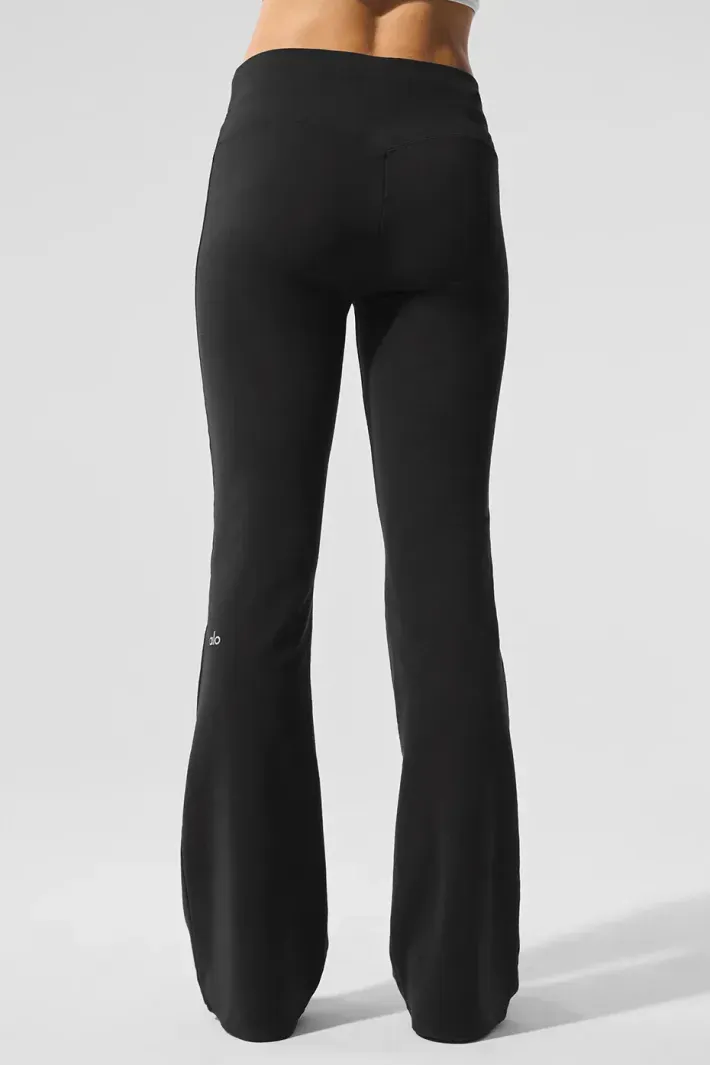 Calça De Moletom Sway Boot Cut Black - Alo Yoga