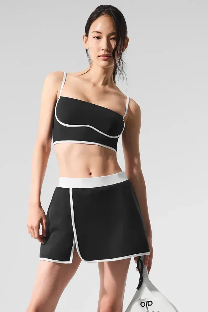 Top Airbrush Streamlined BLACK - Alo Yoga