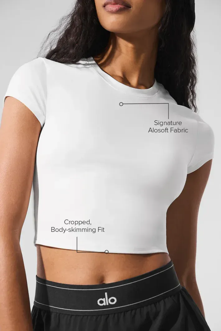 ヨガ・ピラティス Alosoft Crop Finesse Short Sleeve Camiseta Alosoft Crop Finesse Manga Curta White - Alo Yoga