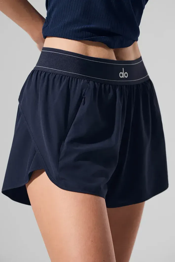 Shorts Match Point Navy - Alo Yoga