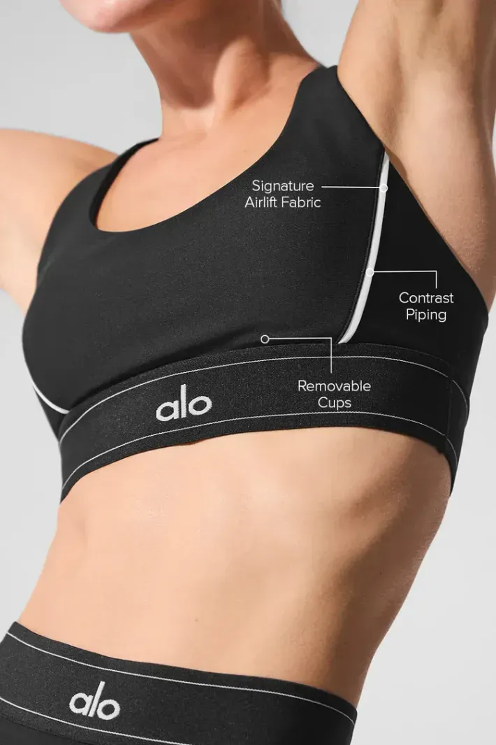 Alo Yoga Airlift Divine Bra - ブラック Top Airlift Suit Up Black - Alo Yoga