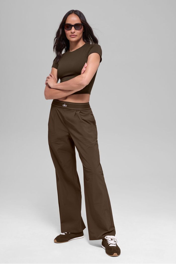 Calça Suit Up regular Espresso - Alo Yoga