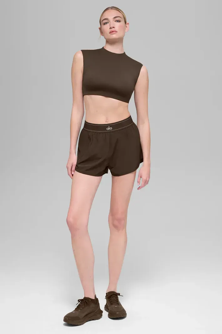 Shorts Match Point Espresso - Alo Yoga