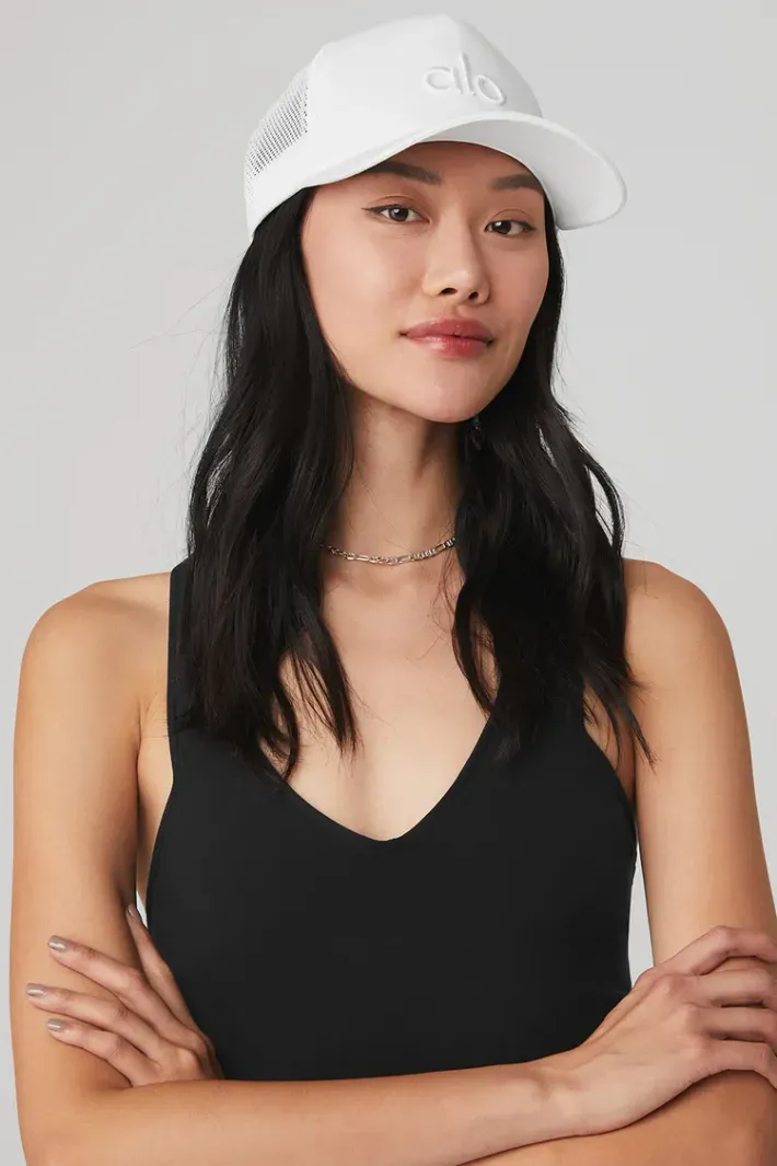 Boné District Trucker White - Alo Yoga
