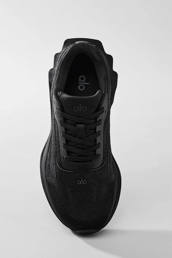 ALO yoga Black8.0 アーロ スニーカーズ24.5cm srt Tênis De Corrida Alo Black - Alo Yoga