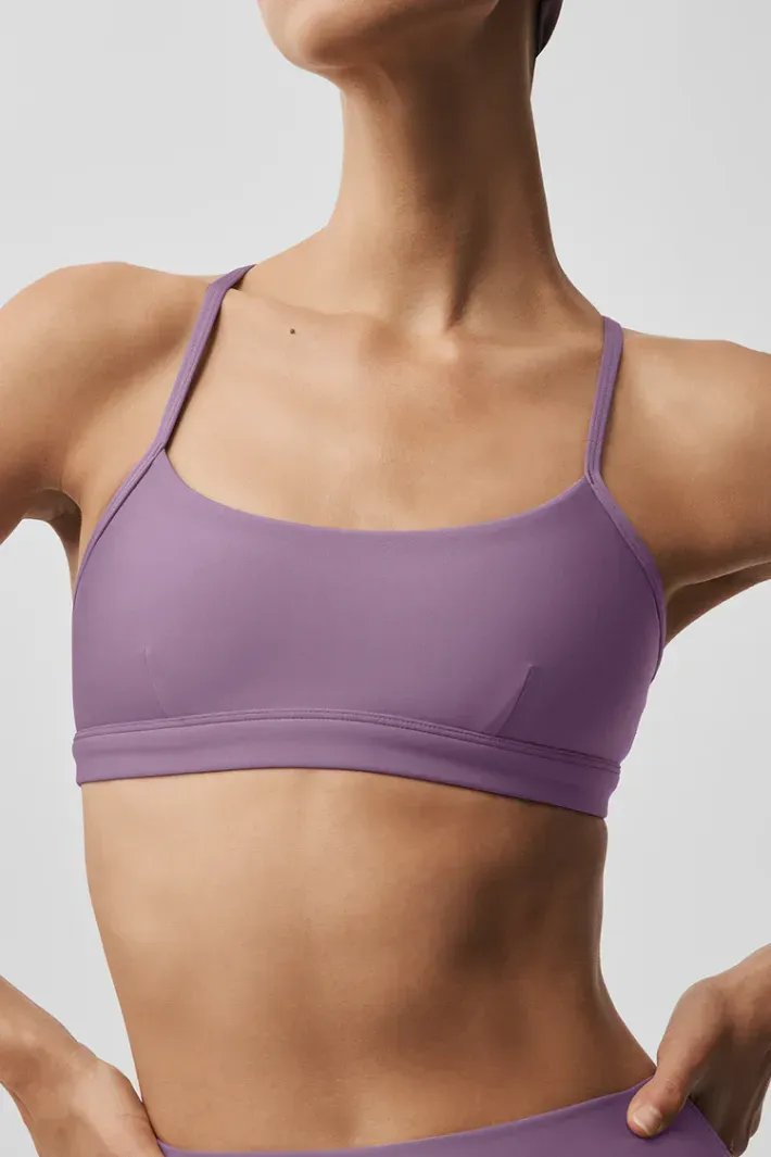 Top Airlift Intrigue Plum Kiss - Alo Yoga
