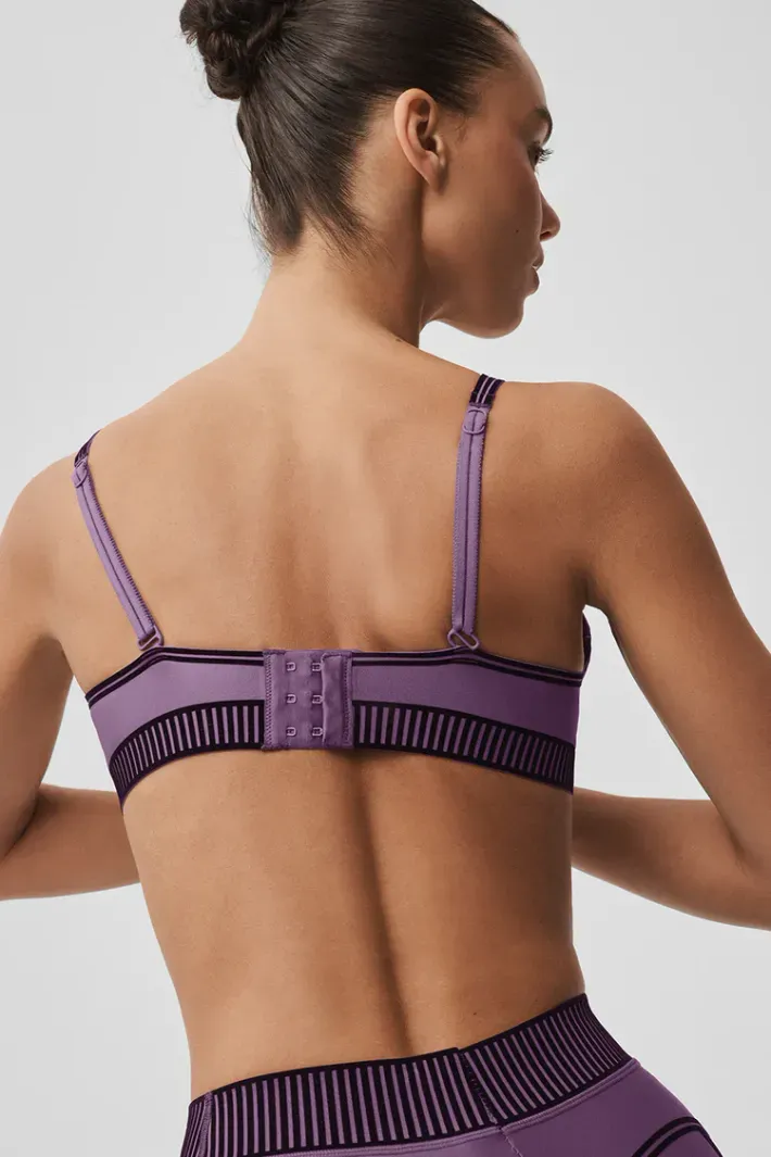 Top Airlift Line Up Plum Kiss - Alo Yoga