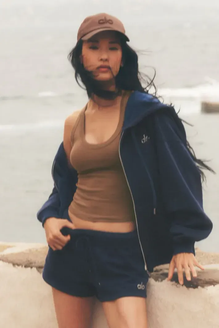 Short Accolade Navy - Alo Yoga