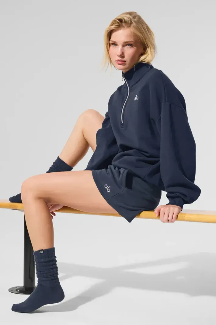 Short Accolade Navy - Alo Yoga